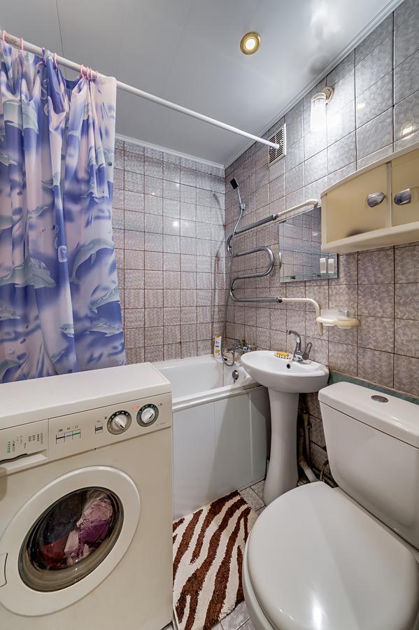 Apartment - Sobornyi Prospekt 97 Zaporizhia Exterior foto
